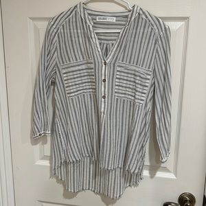 ZARA LIGHTWEIGHT SHIRT